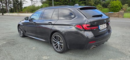 2022 BMW 5-Series - photo 4
