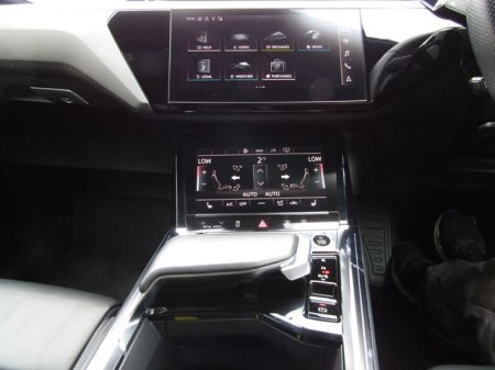2022 Audi e-tron - photo 40