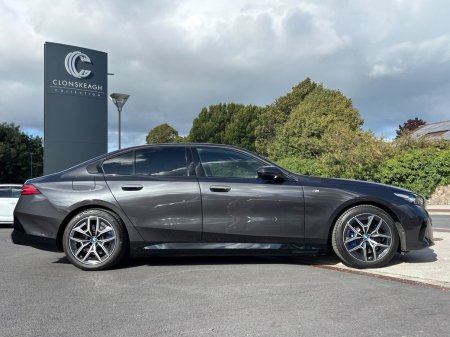 2026 BMW i5 - photo 2