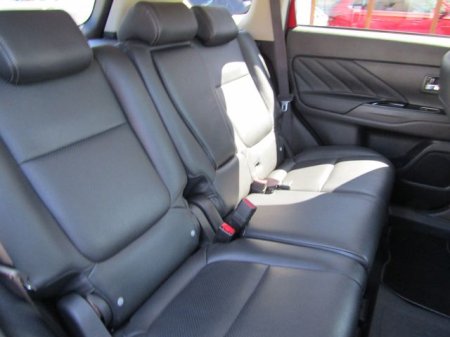 2017 Mitsubishi Outlander - photo 16