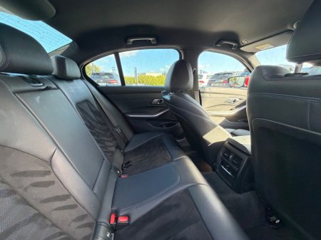 2021 BMW 3-Series - photo 36