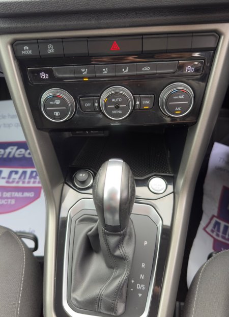 2021 Volkswagen T-Roc - photo 12