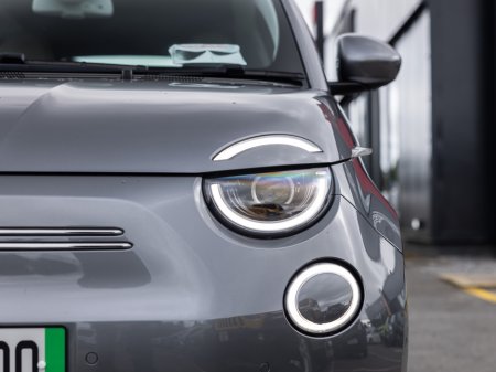 2024 Fiat 500e - photo 8
