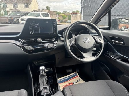 2022 Toyota C-HR - photo 9