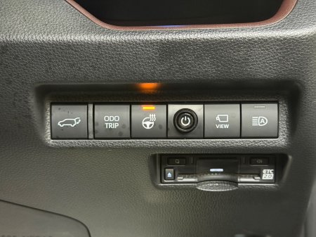 2025 Toyota RAV4 - photo 22