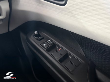 2024 Suzuki Swift - photo 17