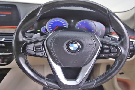2017 BMW 5-Series - photo 20