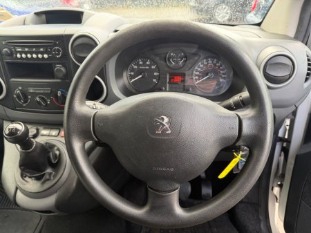 2018 Peugeot Partner - photo 14
