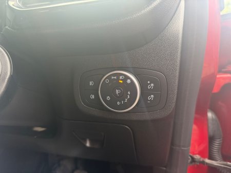 2019 Ford Fiesta - photo 14