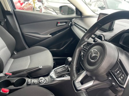 2018 Mazda Demio - photo 8