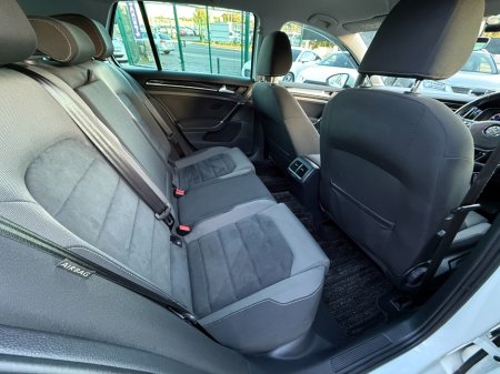 2019 Volkswagen Golf - photo 8