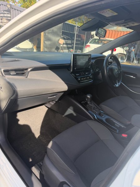 2020 Toyota Corolla - photo 8