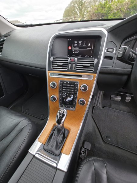 2017 Volvo XC60 - photo 17
