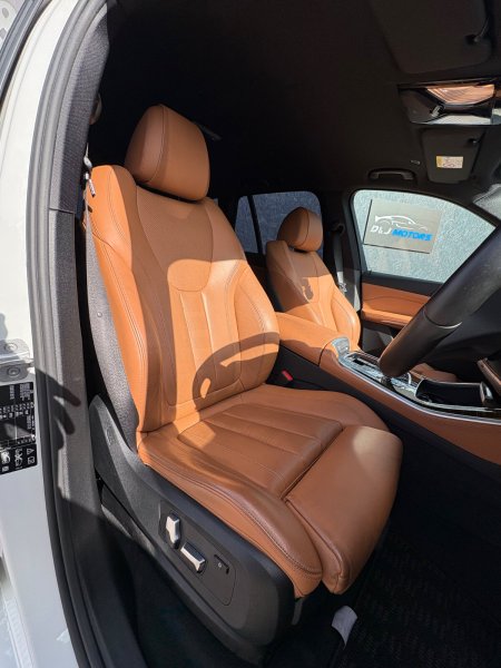 2019 BMW X5 - photo 4