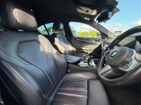 2019 BMW 5-Series - photo 15
