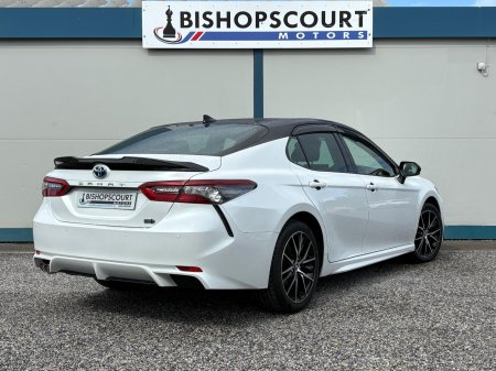 2021 Toyota Camry - photo 10
