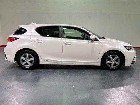2018 Lexus CT - photo 2