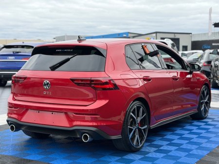 2023 Volkswagen Golf - photo 8