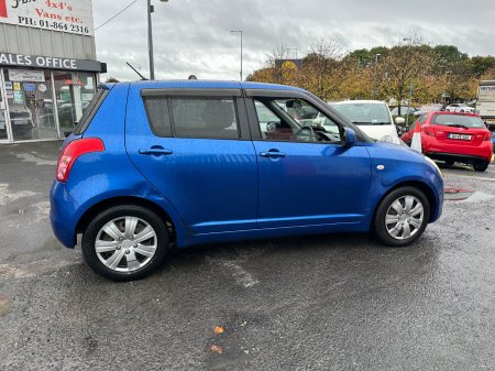 2010 Suzuki Swift - photo 16