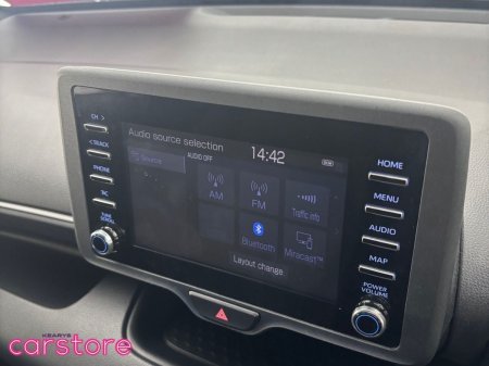 2021 Toyota Yaris - photo 19