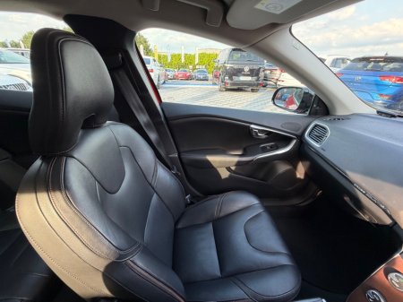 2017 Volvo V40 - photo 32
