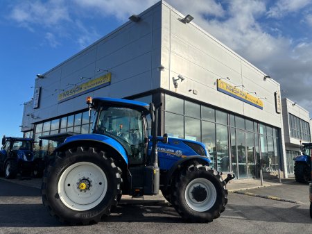 0 New Holland T7.245 - photo 2