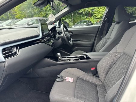 2022 Toyota C-HR - photo 6