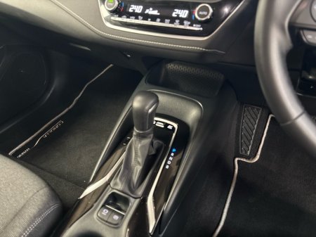 2026 Toyota Corolla - photo 14
