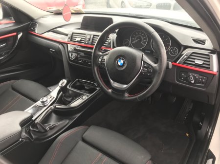 2017 BMW 3-Series - photo 42