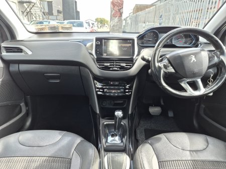 2017 Peugeot 2008 - photo 16