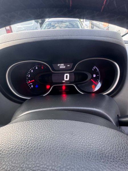 2018 Renault Trafic - photo 17