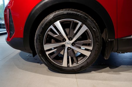 2021 Peugeot 3008 - photo 4
