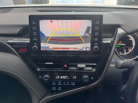 2021 Toyota Camry - photo 10
