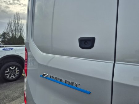 2025 Ford Transit - photo 4