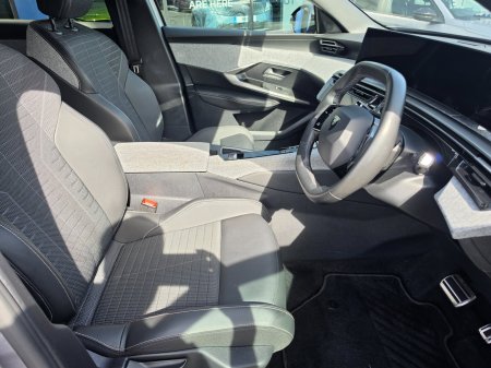 2025 Peugeot 3008 - photo 9