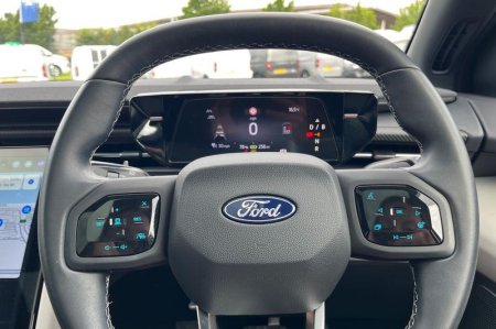 2025 Ford Explorer - photo 12