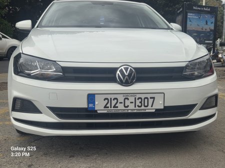 2021 Volkswagen Polo - photo 2