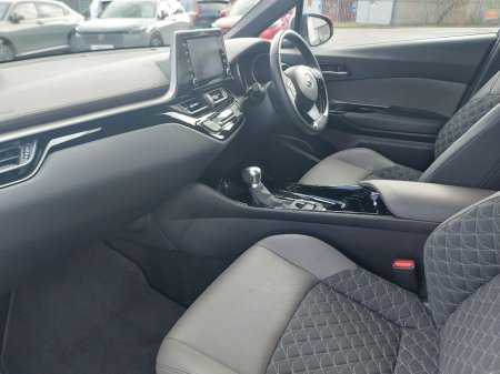 2021 Toyota C-HR - photo 15