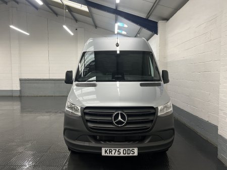 2025 Mercedes-Benz Sprinter - photo 6