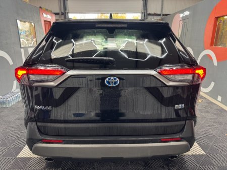 2024 Toyota RAV4 - photo 4