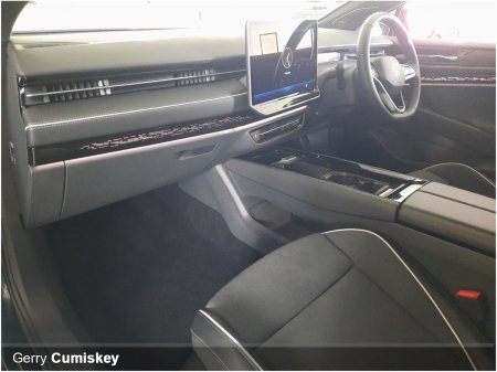 2026 Volkswagen ID.7 - photo 2