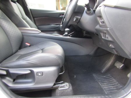 2019 Toyota C-HR - photo 15