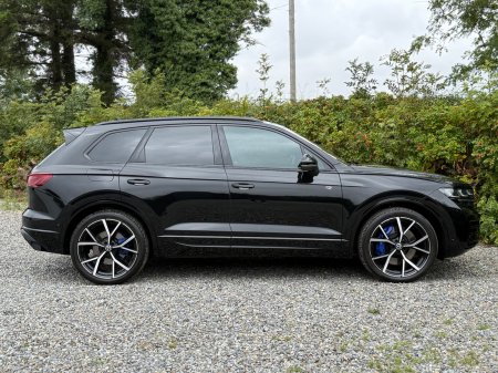 2024 Volkswagen Touareg - photo 23