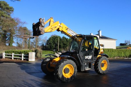 0 JCB 