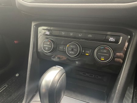 2019 Volkswagen Tiguan - photo 18