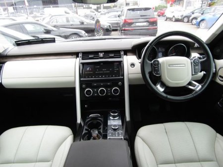 2017 Land Rover Discovery - photo 11
