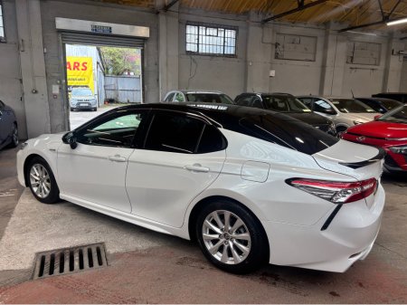 2019 Toyota Camry - photo 9