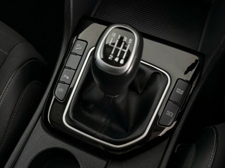2022 Kia Sportage - photo 23