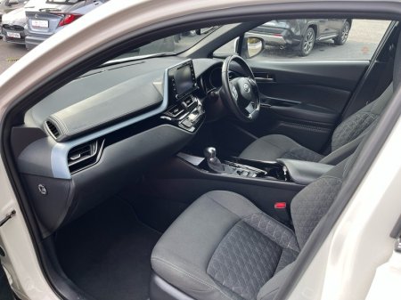 2021 Toyota C-HR - photo 6
