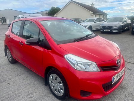 2014 Toyota Yaris - photo 4